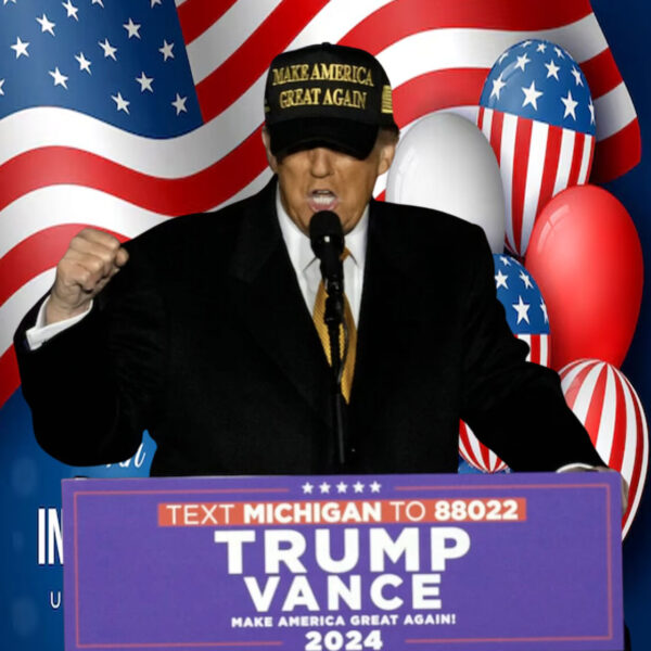 Trump 2024 Black & Gold Make America Great Again Cap