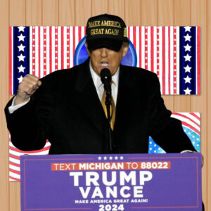 Trump Gold Dark MAGA Cap